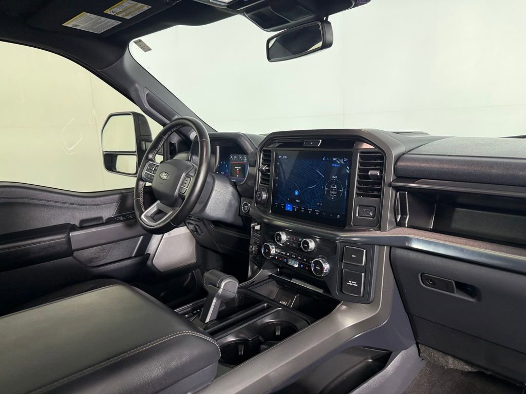 Used 2025 Ford F150 Lariat image 31
