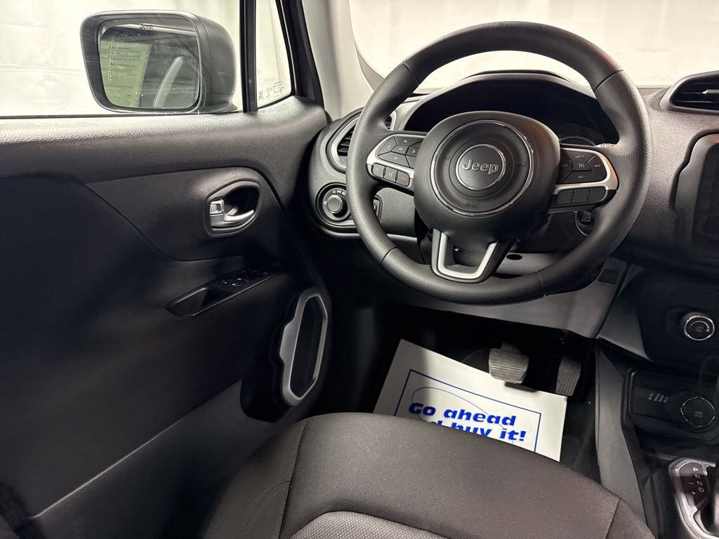 Used 2019 Jeep Renegade Sport w/ Sport Appearance Group image 23