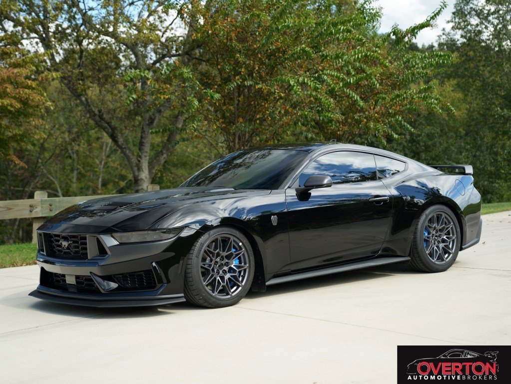 Used 2024 Ford Mustang Dark Horse image 1