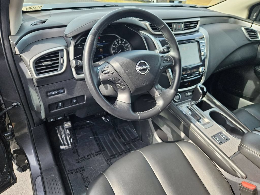 Used 2023 Nissan Murano SV AWD/4WD image 13