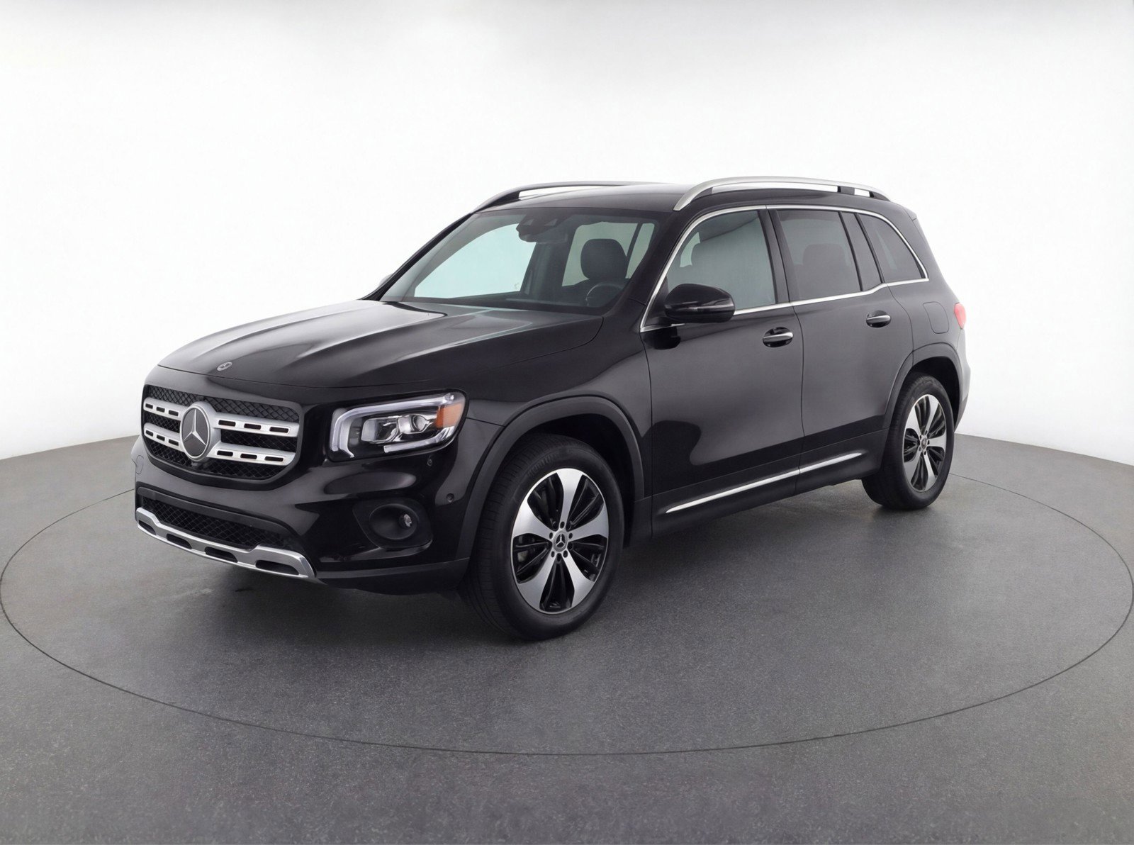 Used 2025 Mercedes-Benz GLB 250 GLB 250 image 3