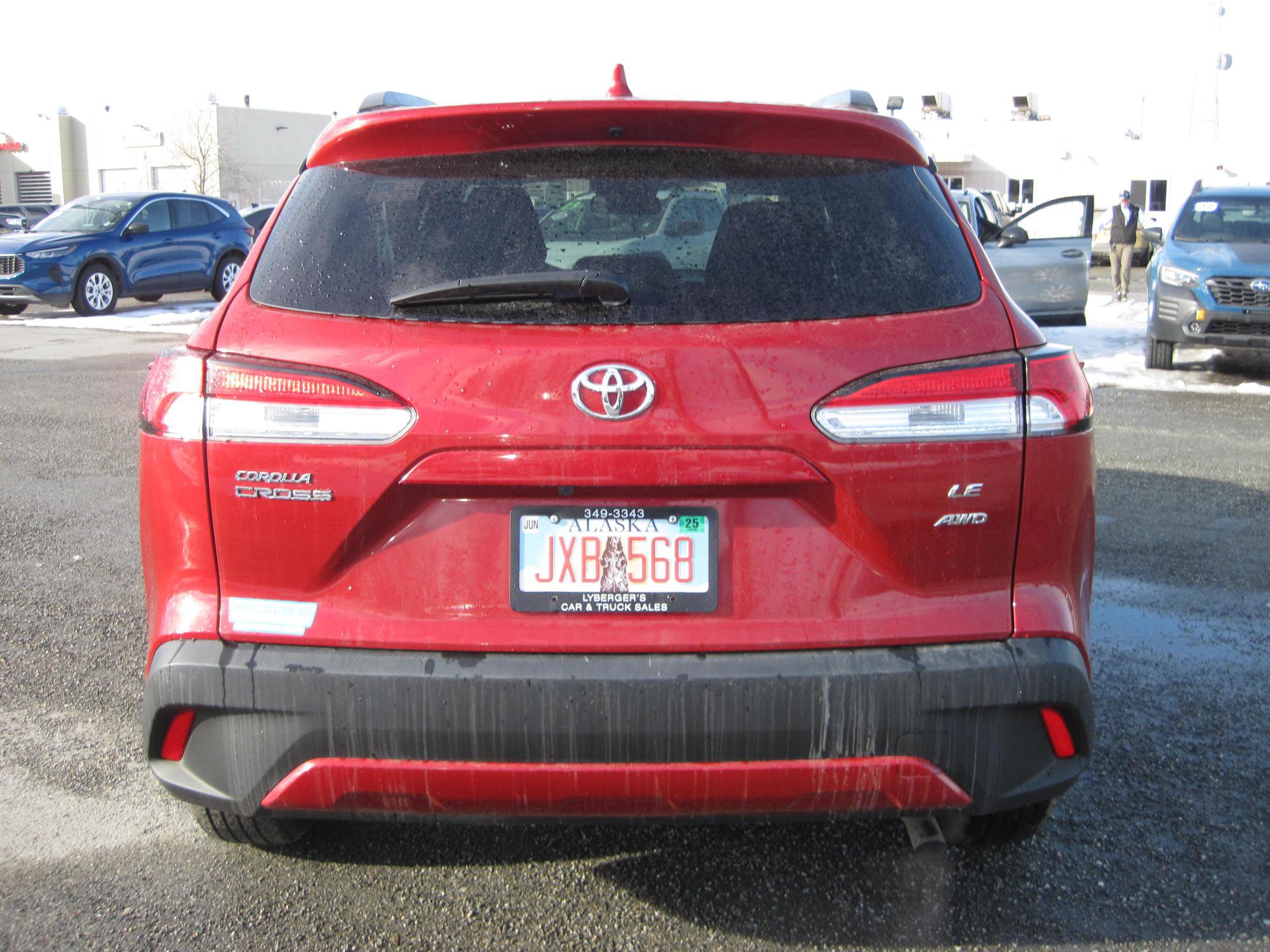 Used 2023 Toyota Corolla Cross LE w/ Moonroof Package image 4