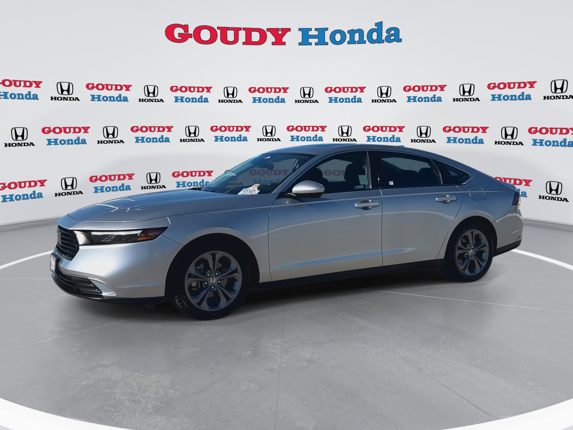 Certified 2024 Honda Accord EX image 4