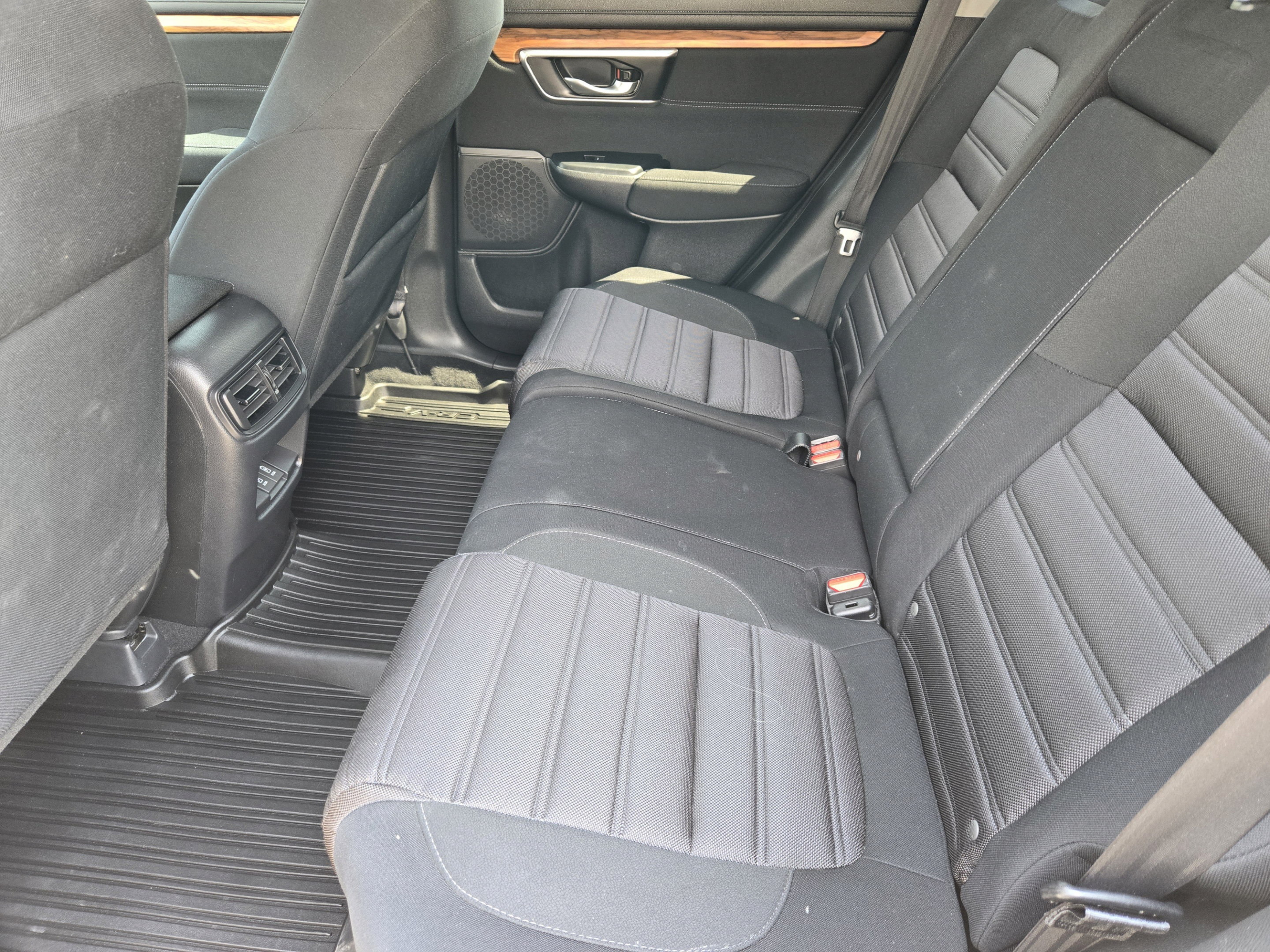 Used 2019 Honda CR-V EX image 28