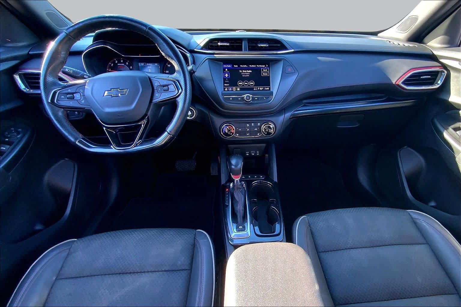 Used 2022 Chevrolet TrailBlazer RS FWD image 16