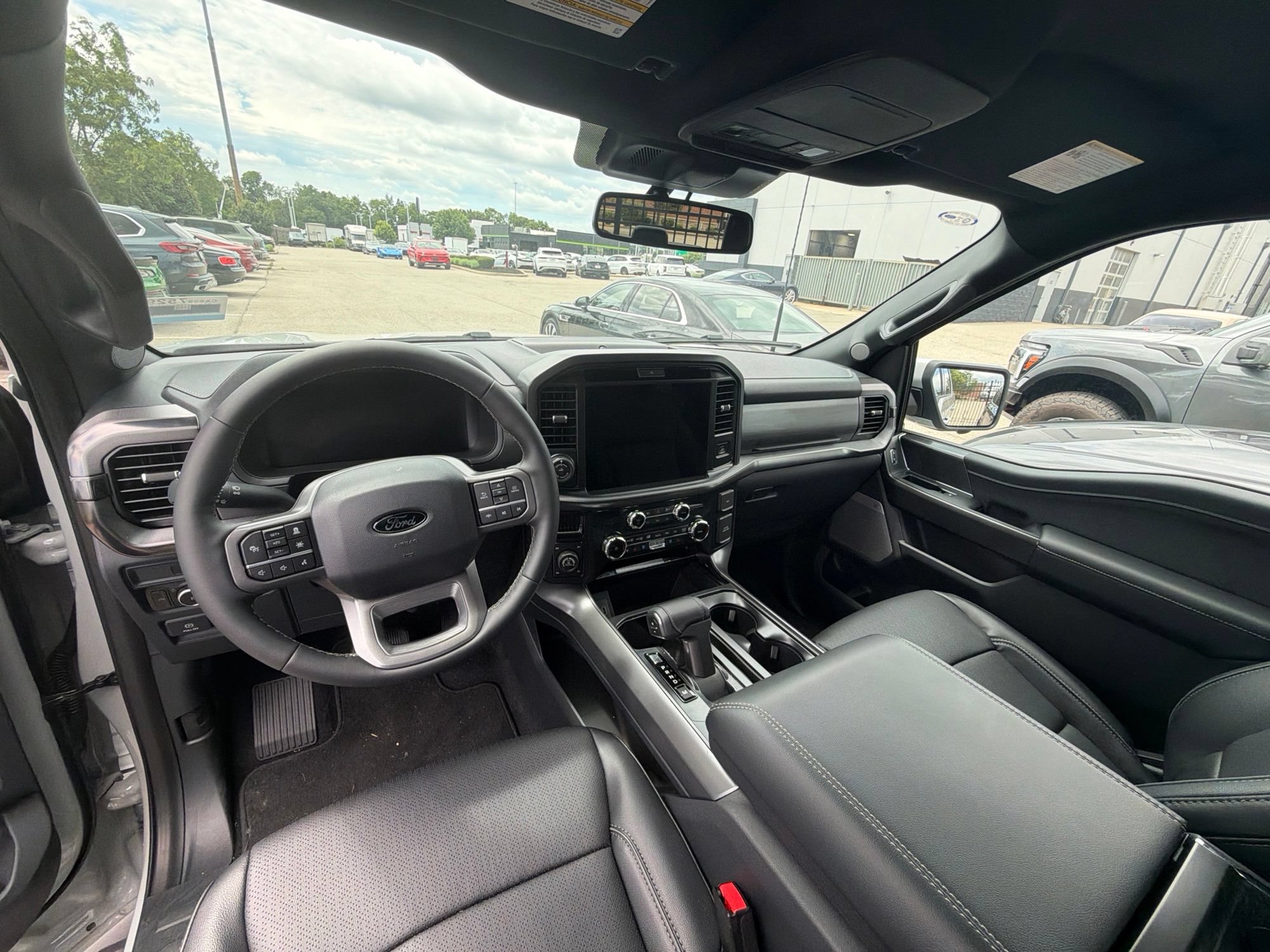 Used 2026 Ford F150 Lariat AWD/4WD image 6