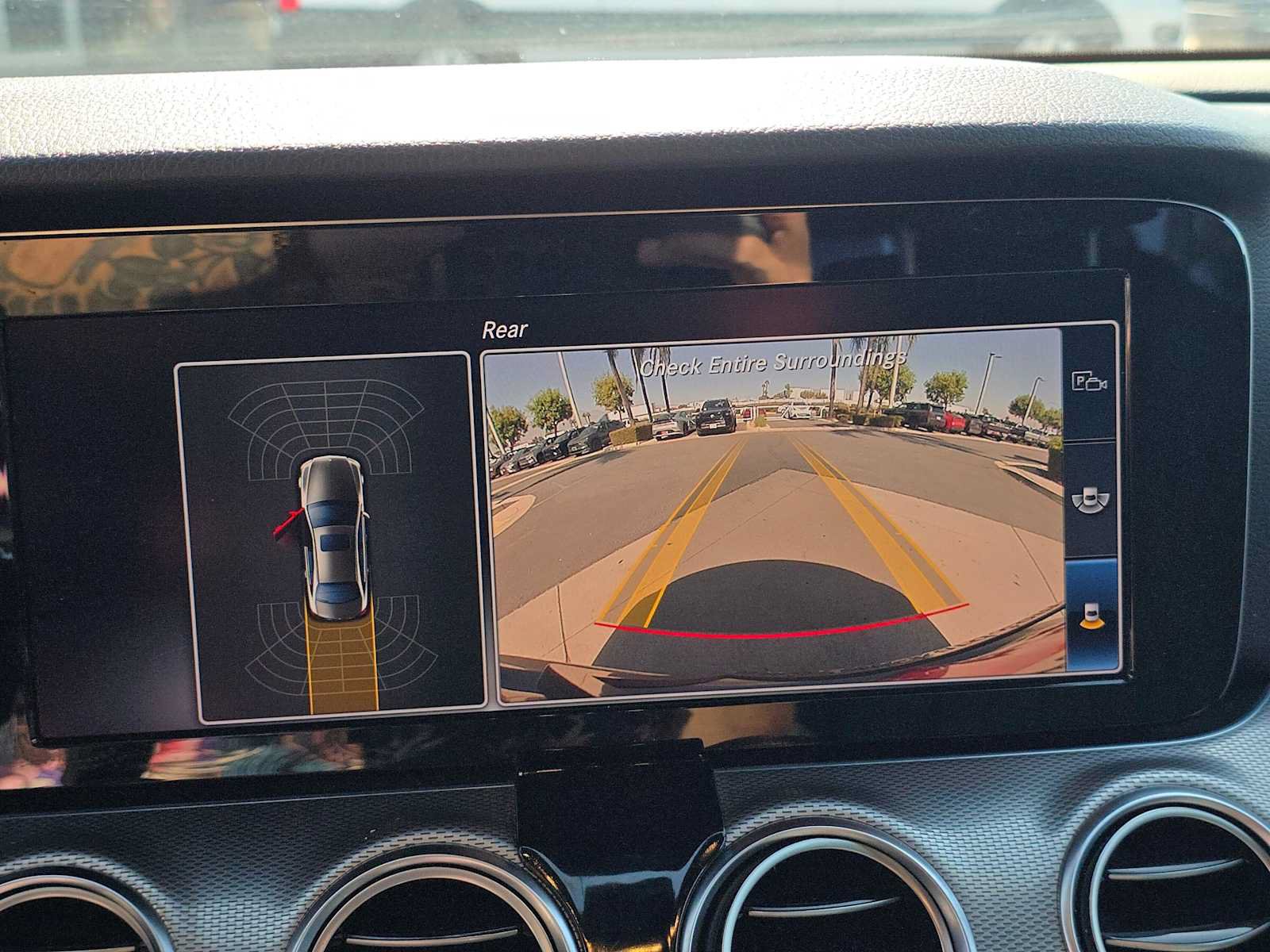 Used 2018 Mercedes-Benz E 300 image 29