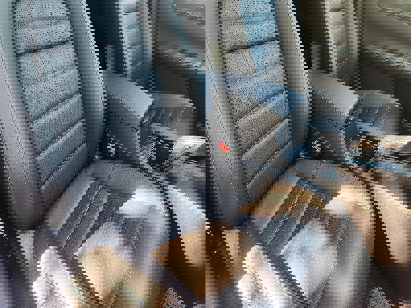 Used 2025 Honda CR-V EX-L image 13