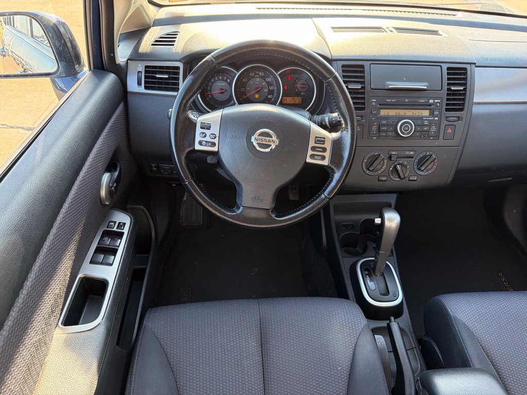 Used 2008 Nissan Versa Hatchback w/ Convenience Pkg FWD image 22