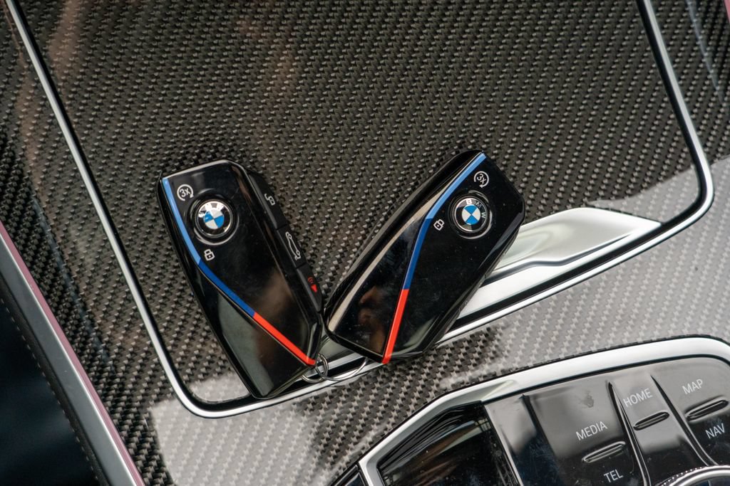 Used 2025 BMW X5 M60i AWD/4WD image 31