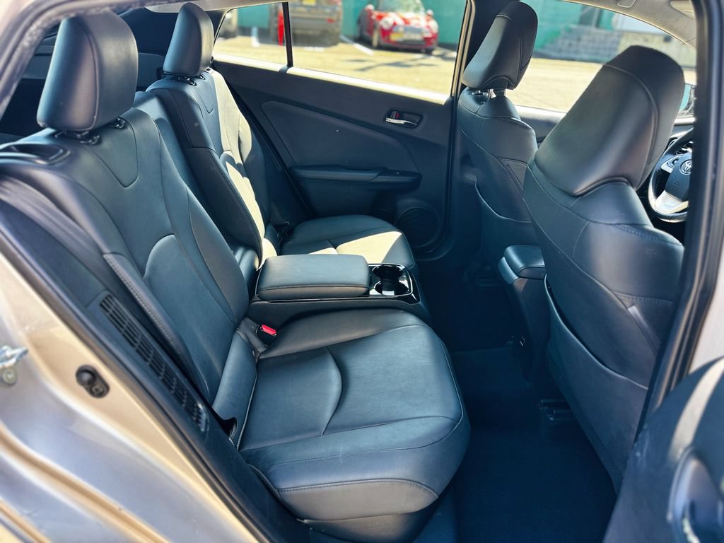 Used 2017 Toyota Prius Prime Premium w/ Preferred Accessory Package FWD image 70