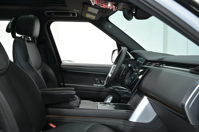 Used 2026 Land Rover Range Rover SE AWD/4WD image 31