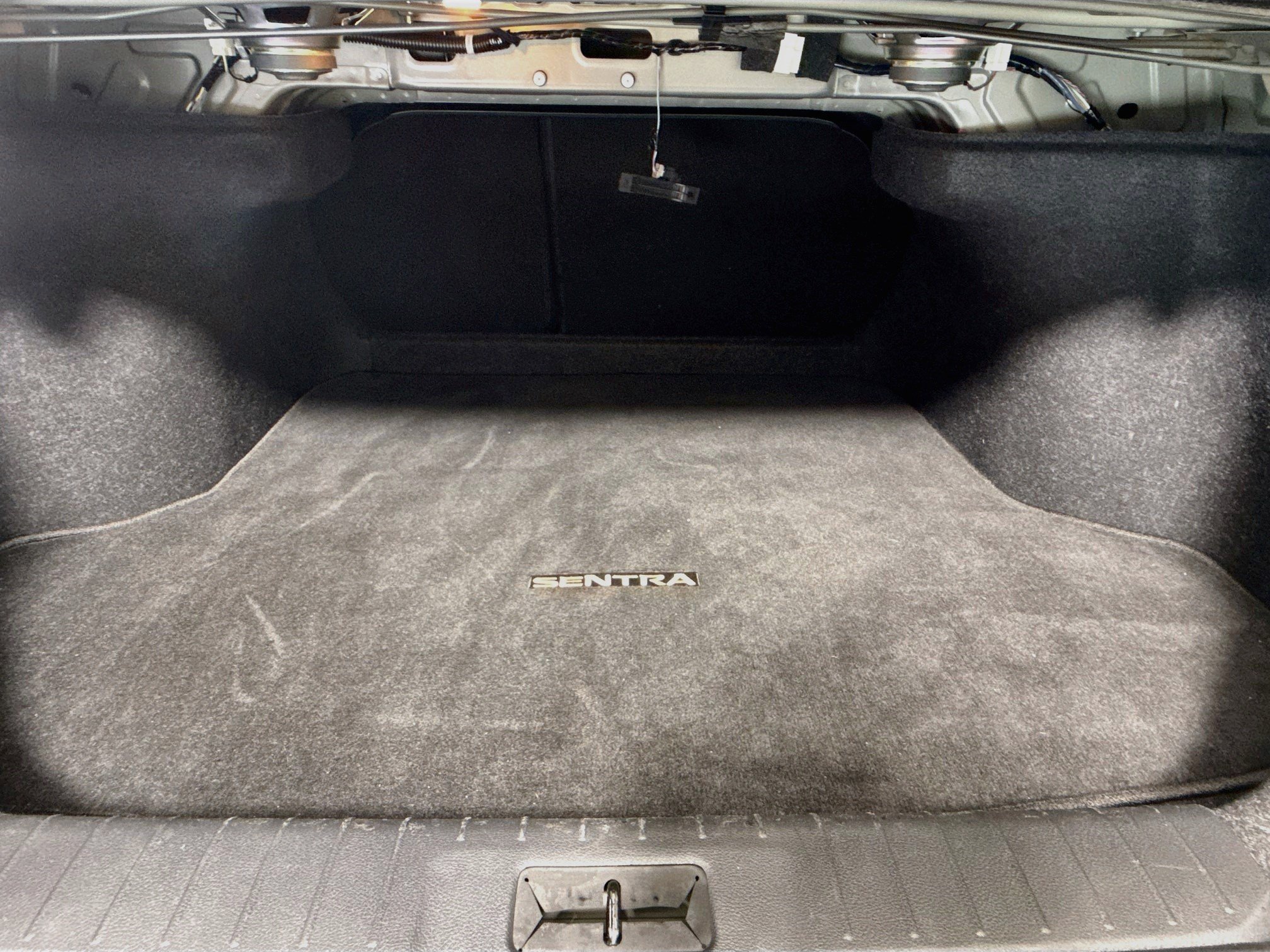 Used 2022 Nissan Sentra SV FWD image 35