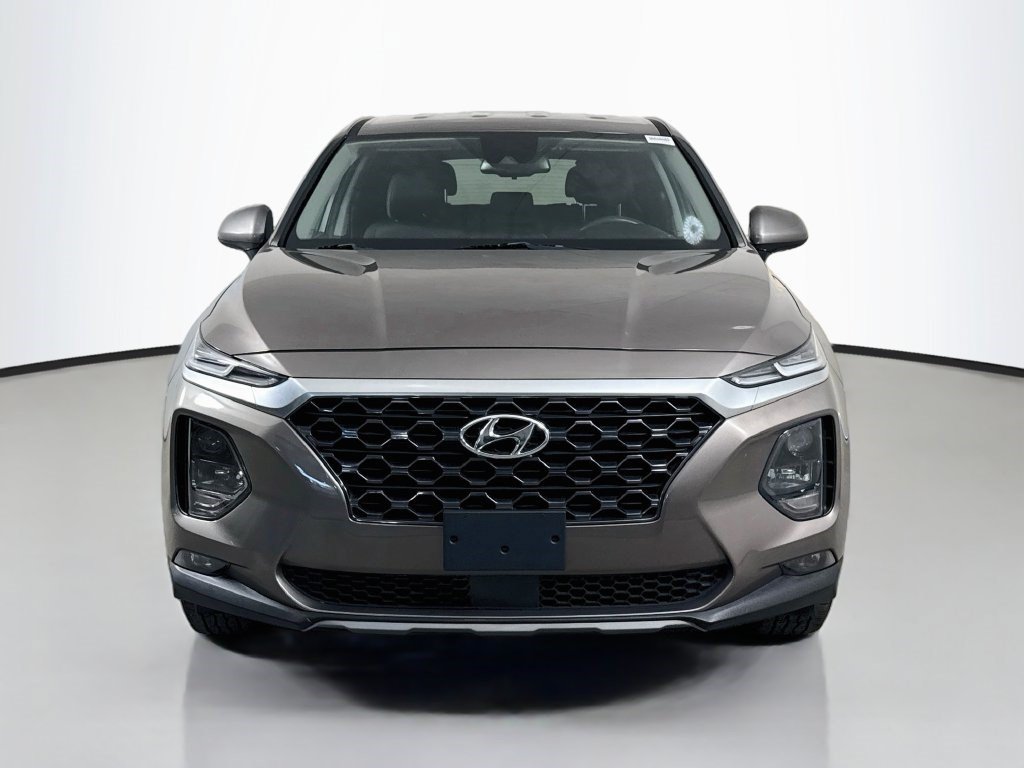 Used 2020 Hyundai Santa Fe SEL FWD image 2