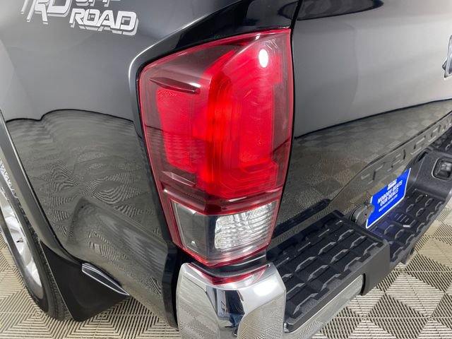 Used 2019 Toyota Tacoma TRD Off-Road RWD image 19