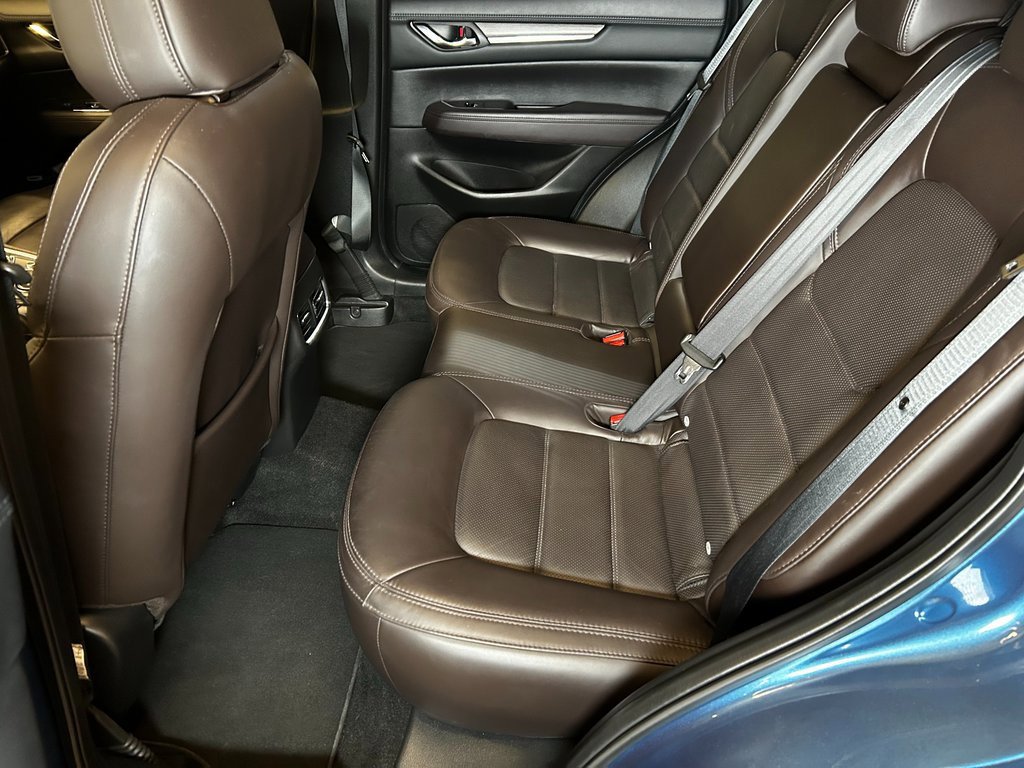 Used 2023 MAZDA CX-5 Signature image 22