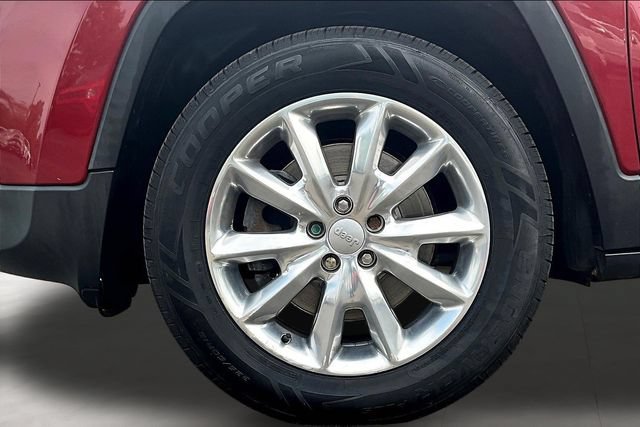Used 2017 Jeep Cherokee Limited AWD/4WD image 31