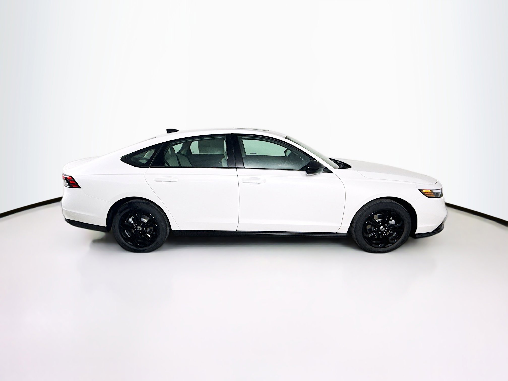 New 2025 Honda Accord SE image 2