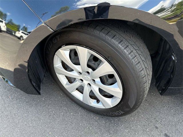 Used 2023 Toyota Corolla LE image 10