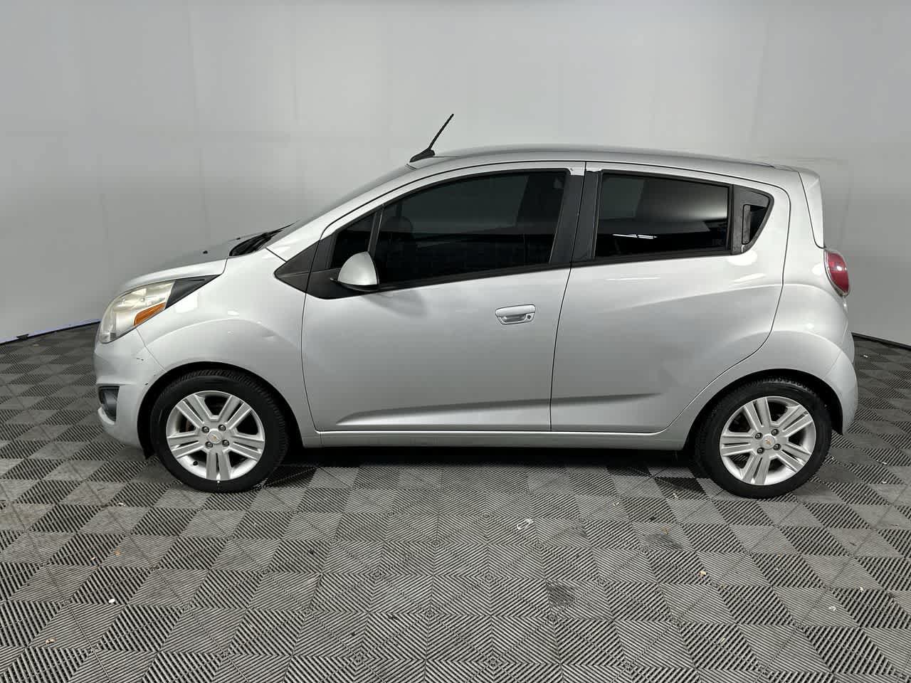 Used 2014 Chevrolet Spark LS FWD image 5
