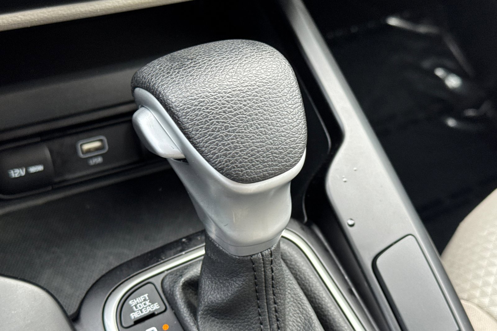 Used 2023 Kia Soul LX w/ LX Technology Package image 21