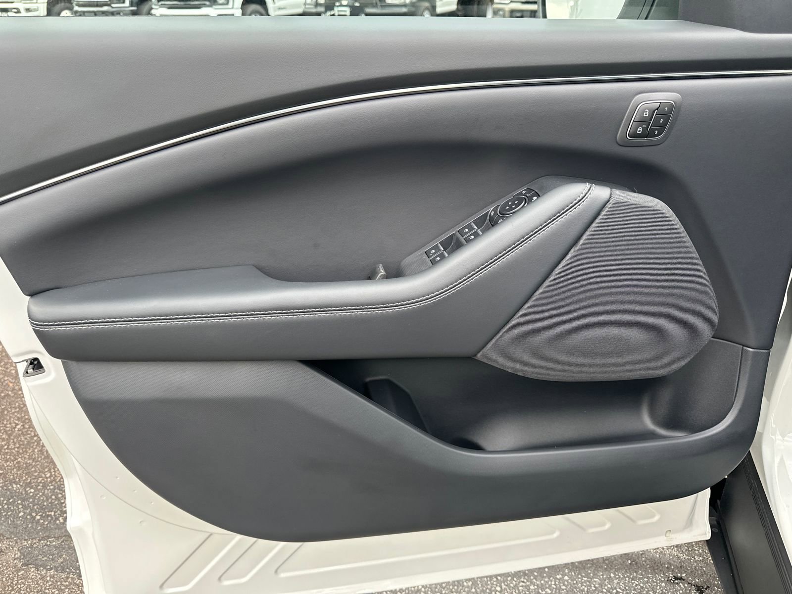 New 2026 Ford Mustang Mach-E Select w/ Comfort Package RWD image 11