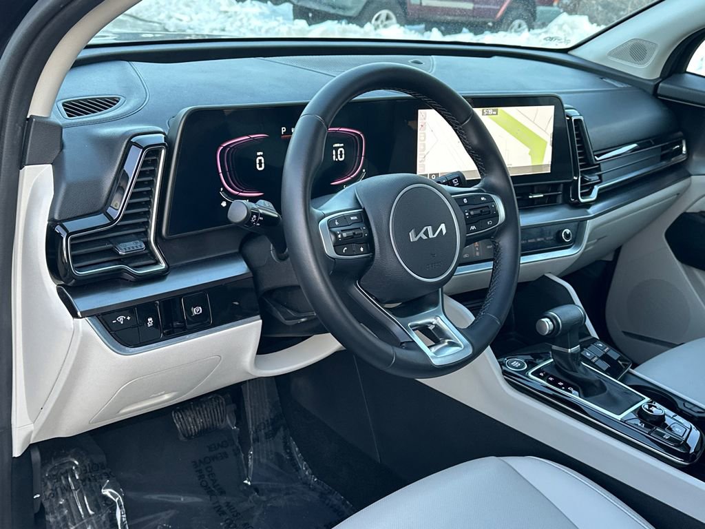 Certified 2024 Kia Sportage EX image 21