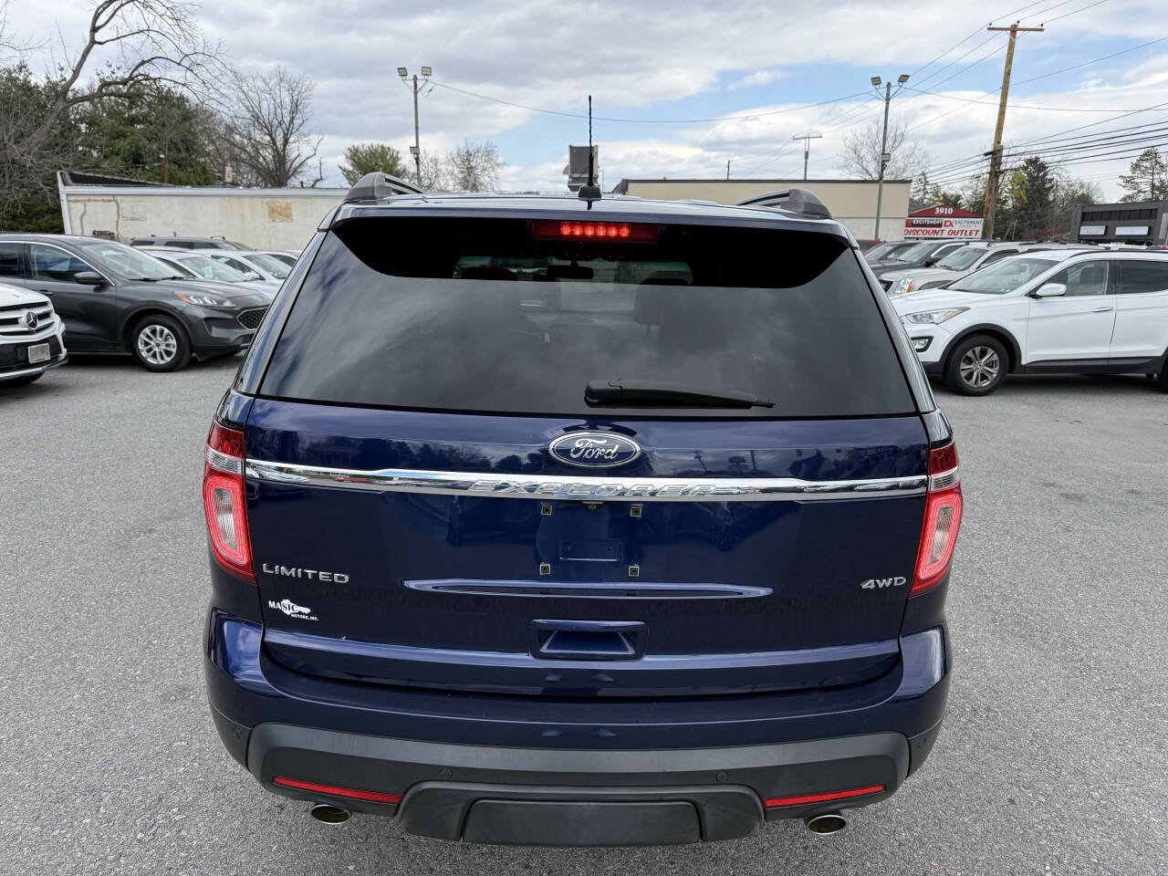 Used 2011 Ford Explorer Limited w/ 301A Rapid Spec Order Code image 4