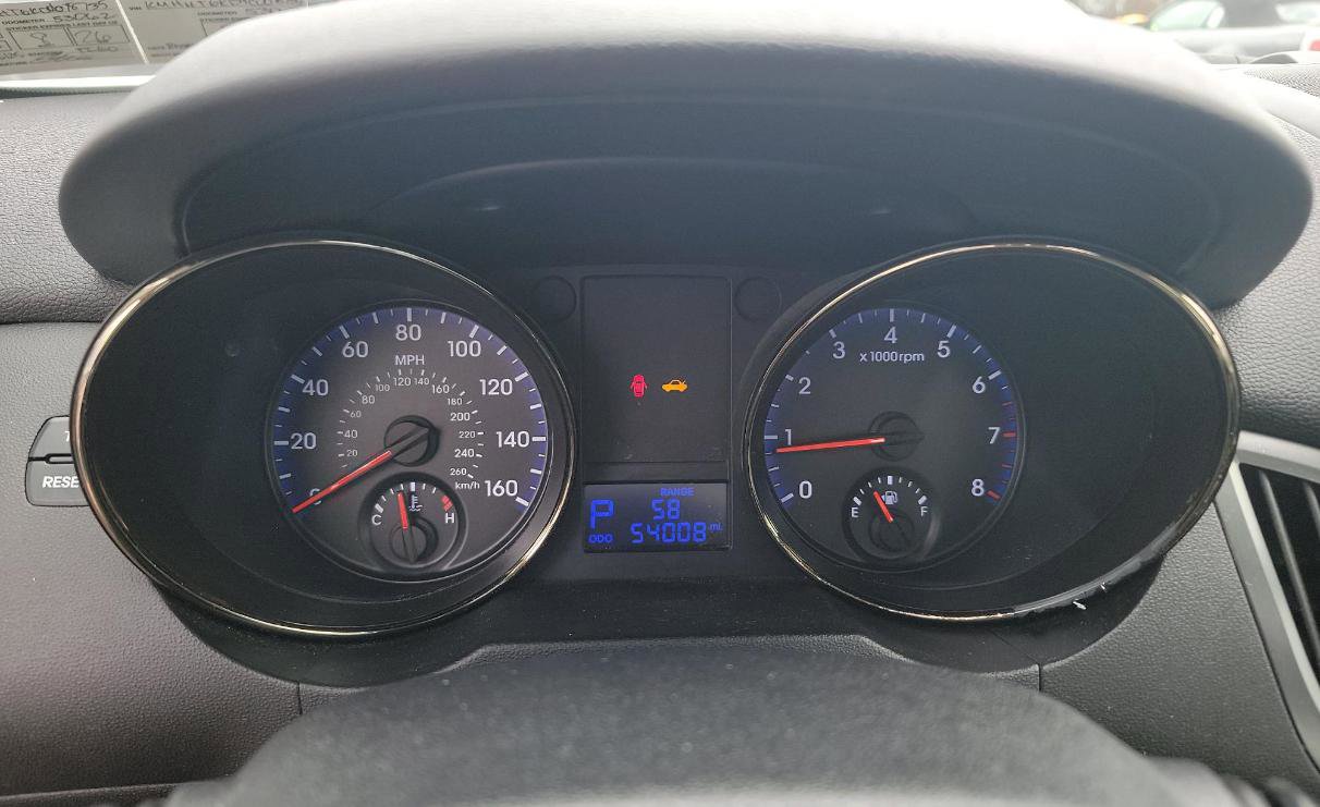 Used 2012 Hyundai Genesis 2.0T RWD image 13