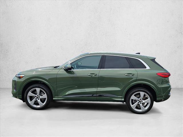 Used 2025 Audi Q5 Premium Plus w/ Premium Plus image 8