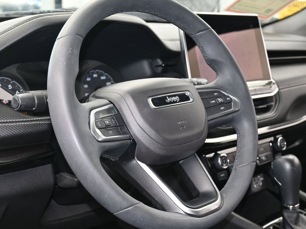 Used 2022 Jeep Compass Altitude image 13