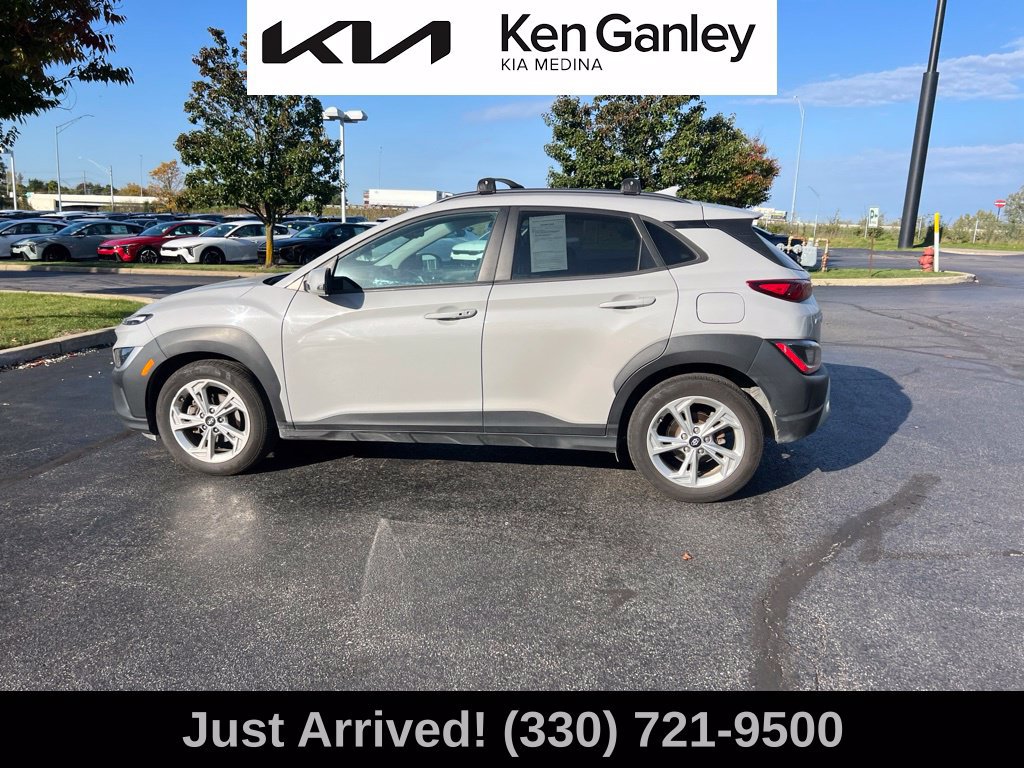 Used 2022 Hyundai Kona SEL FWD image 8