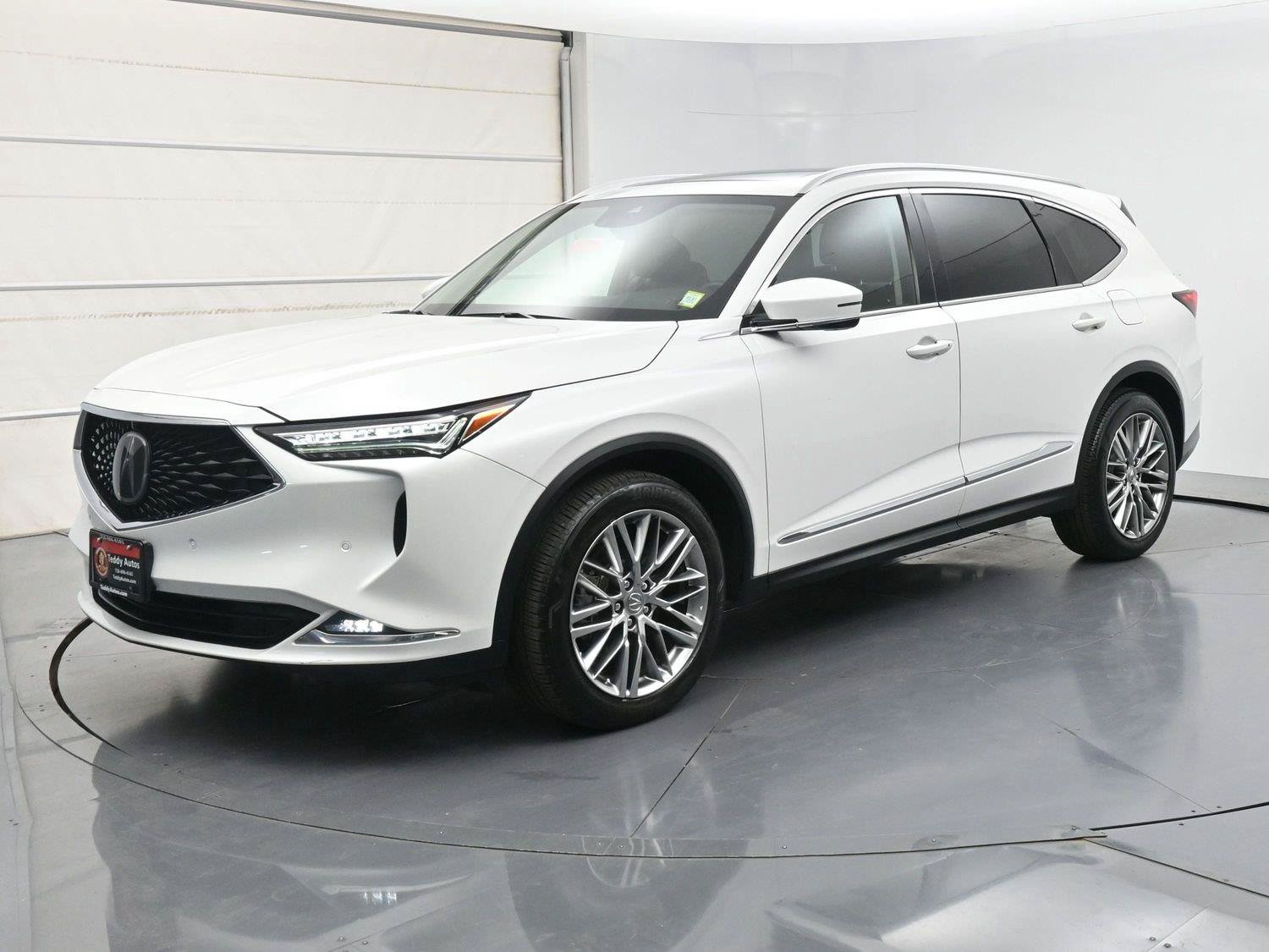 Used 2023 Acura MDX w/ Advance Package AWD/4WD image 1
