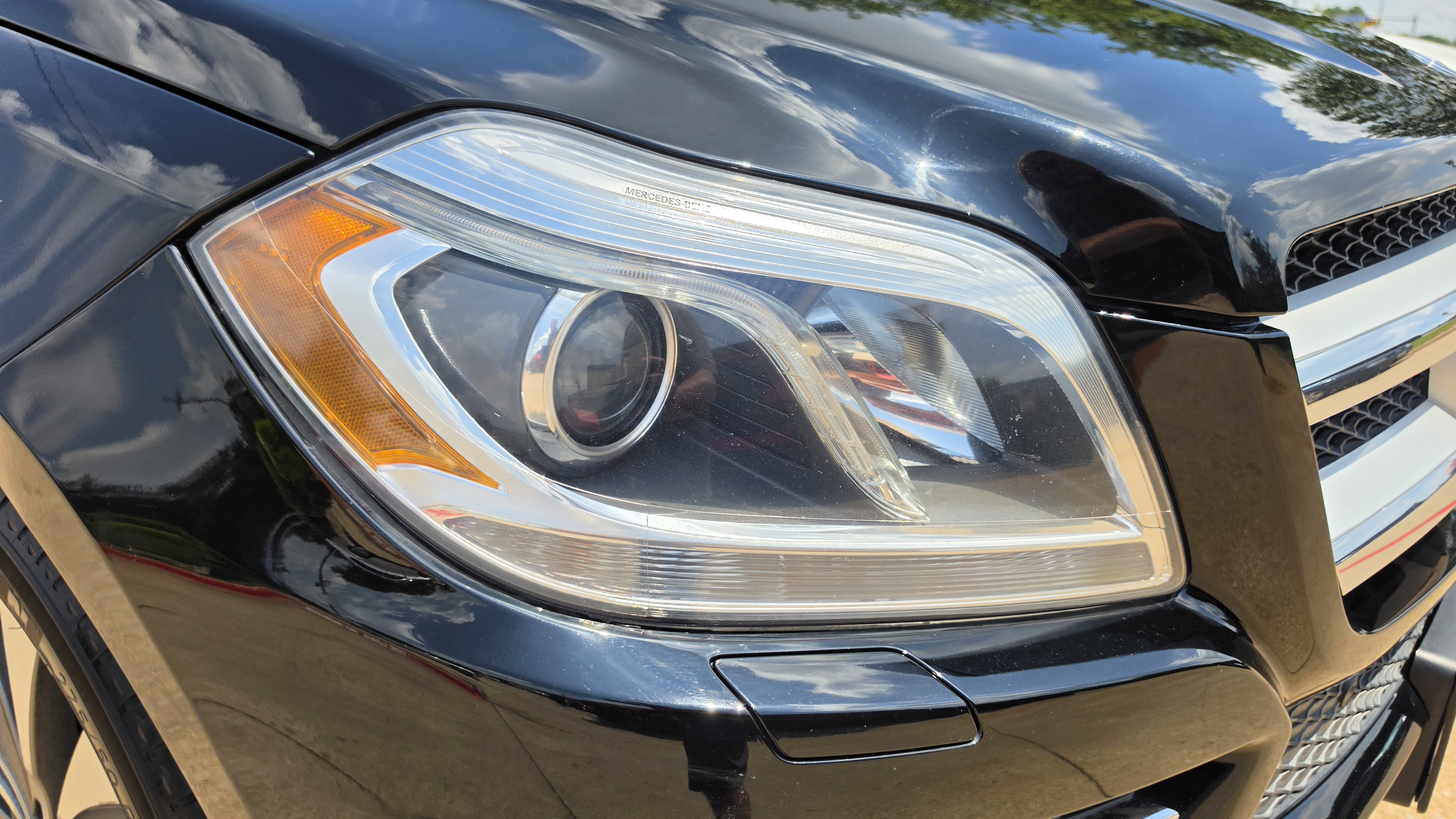 Used 2015 Mercedes-Benz GL 450 4MATIC w/ Appearance Package image 12