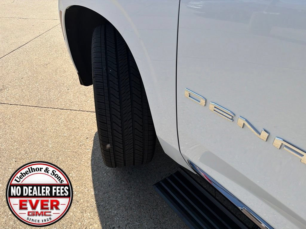 New 2026 GMC Yukon Denali Ultimate AWD/4WD image 27