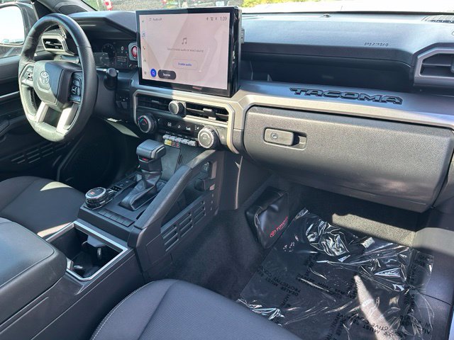Used 2024 Toyota Tacoma TRD Sport w/ TRD Sport Upgrade Package AWD/4WD image 10
