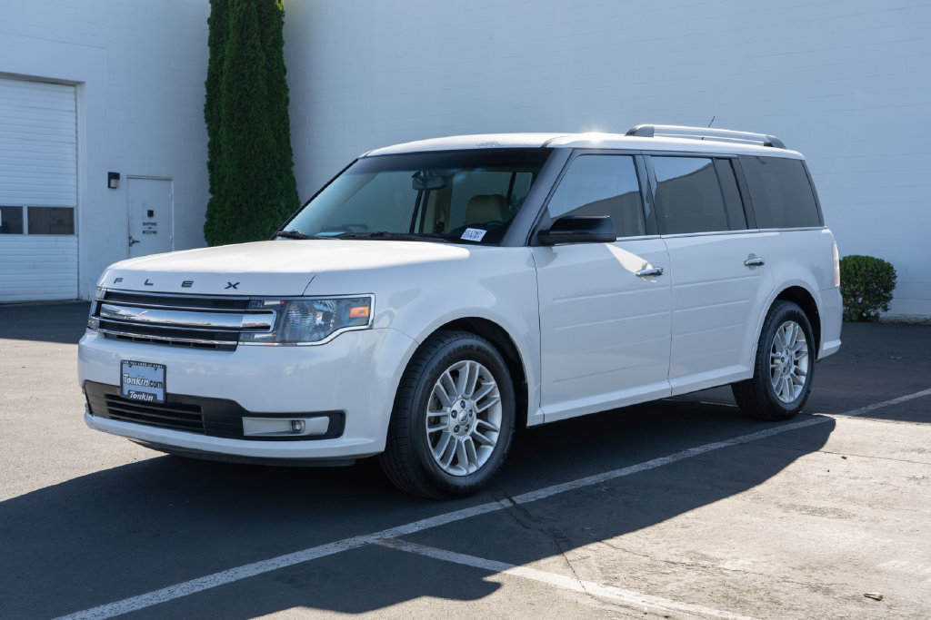 Used 2018 Ford Flex SEL w/ Equipment Group 202A AWD/4WD image 3