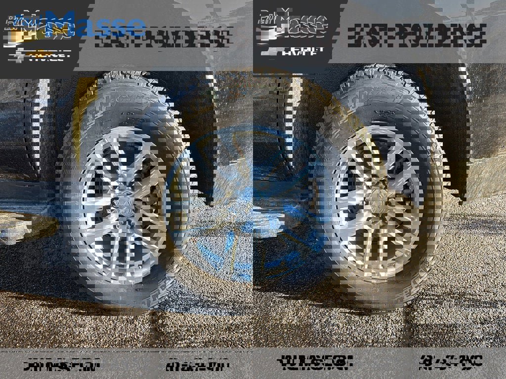 Used 2023 Chevrolet Tahoe LS image 4