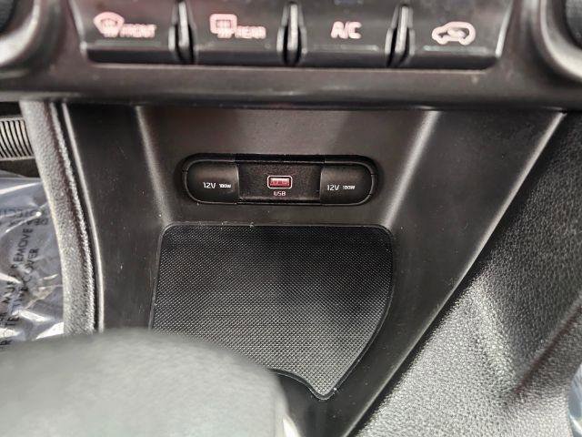 Used 2020 Kia Sportage LX image 17