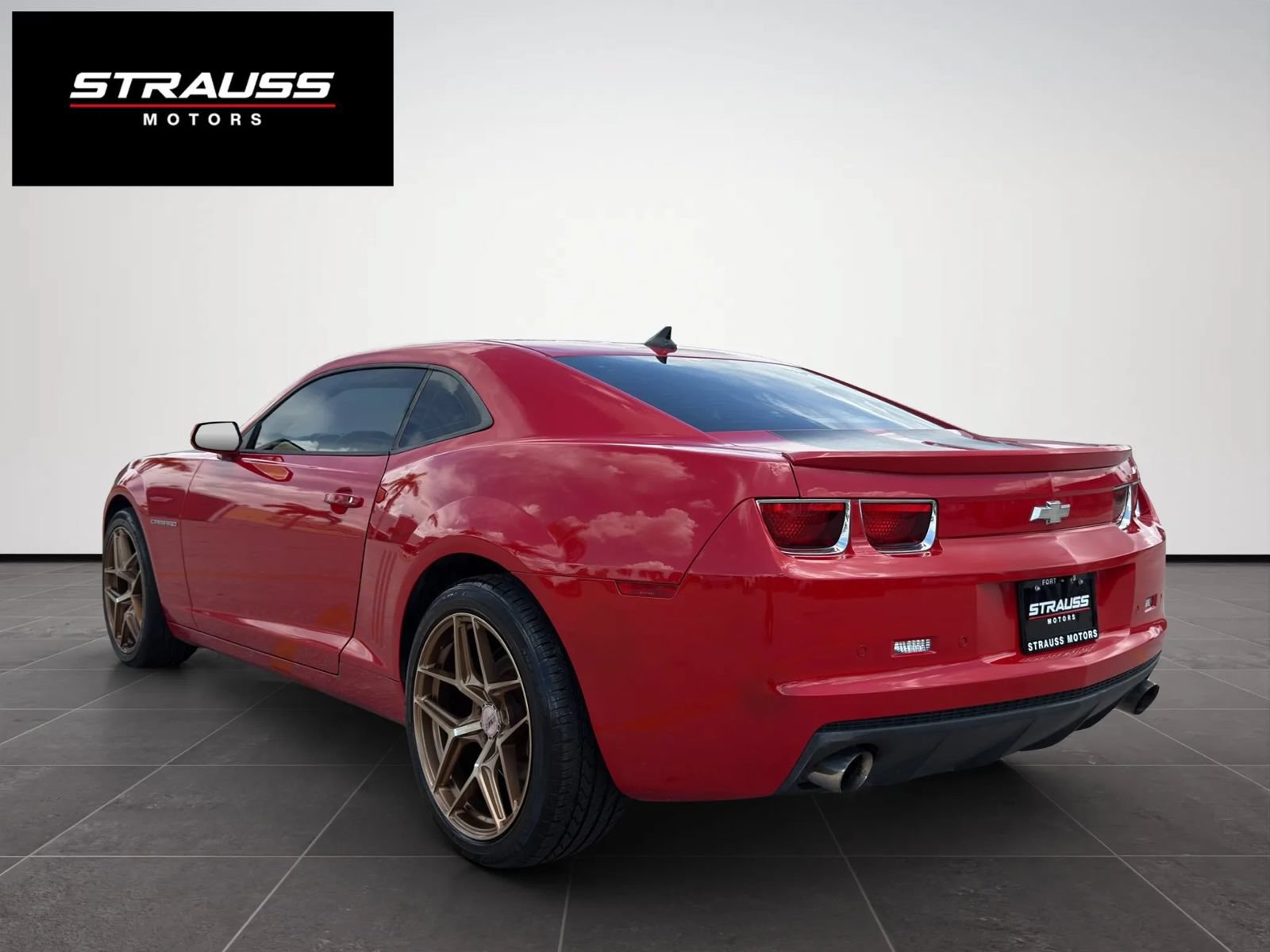 Used 2011 Chevrolet Camaro LT w/ RS Package RWD image 7