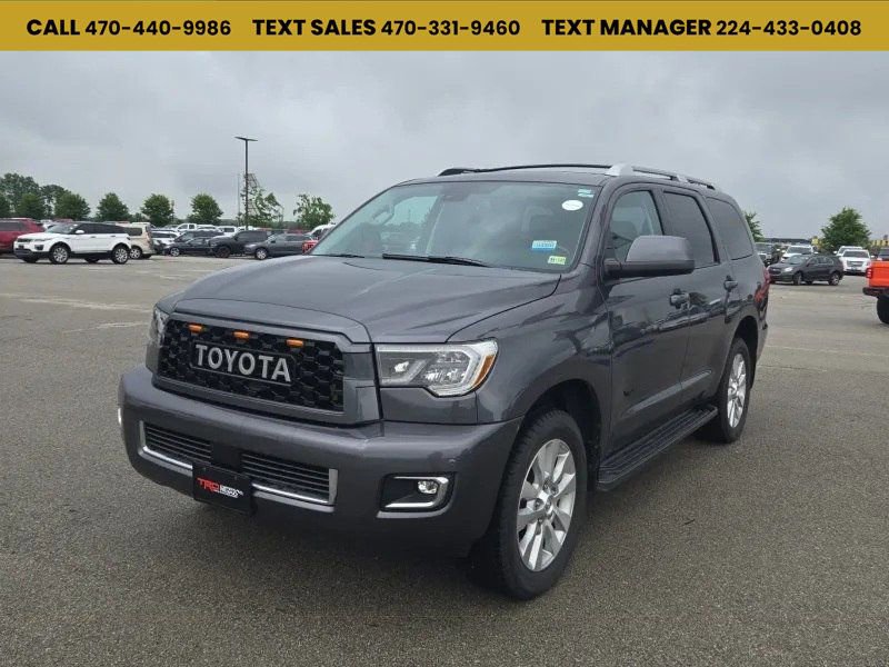 Used 2019 Toyota Sequoia Platinum w/ Carpet Mat Package (TMS) AWD/4WD image 1