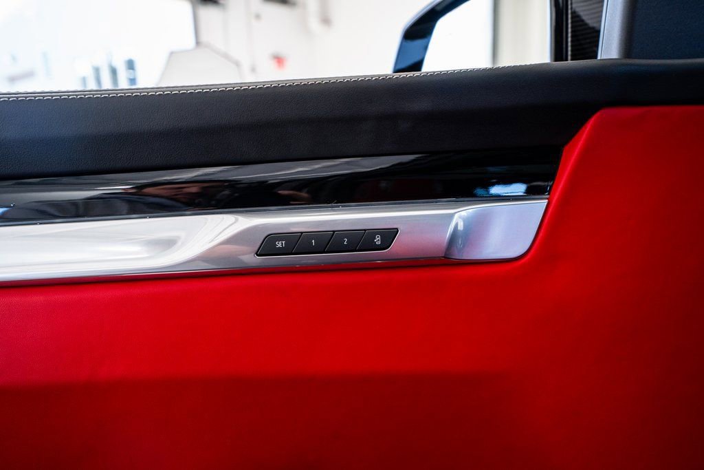 Used 2025 Cadillac Escalade Sport Platinum w/ LPO, Floor Liner Package image 31