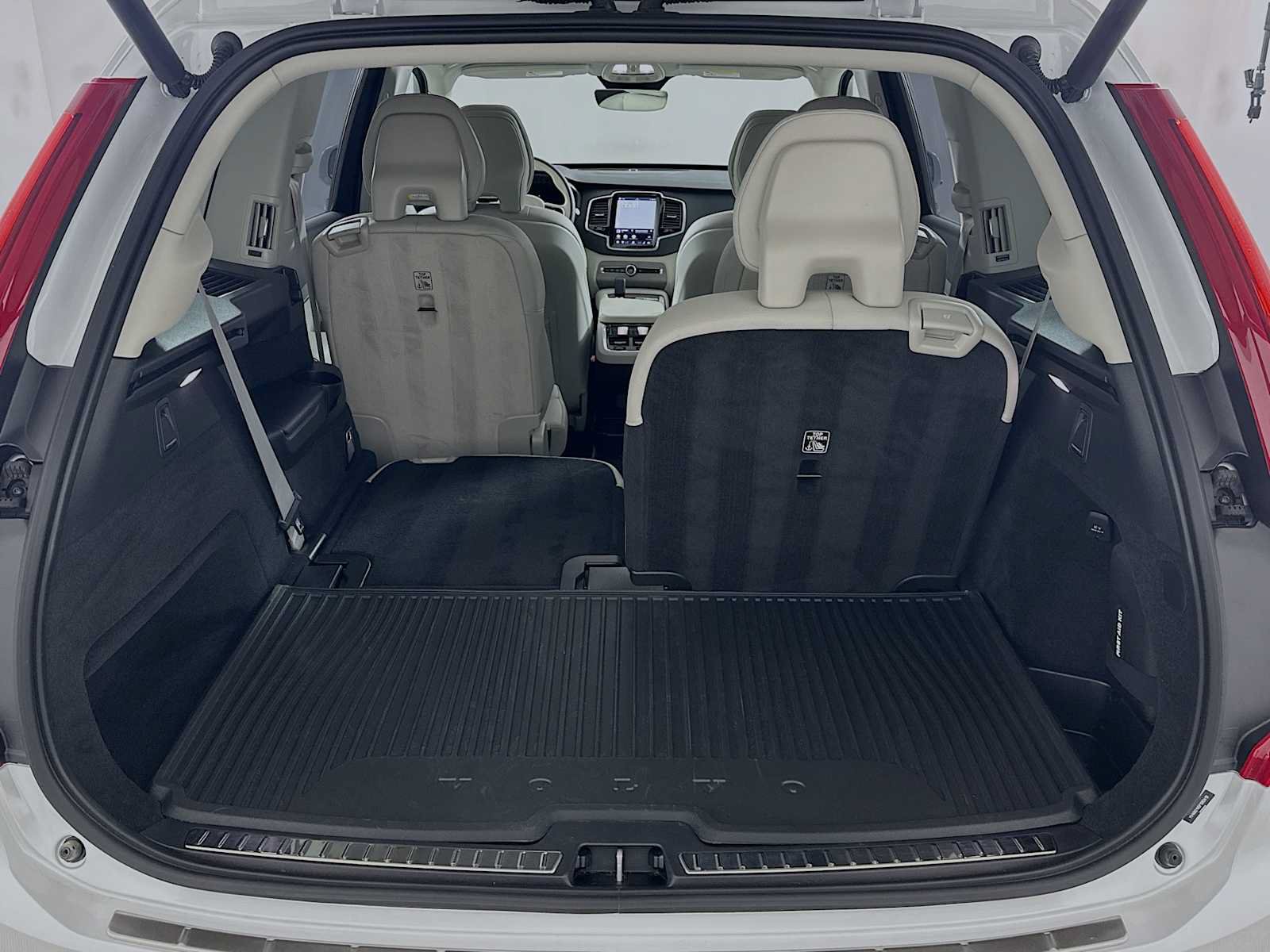 Used 2023 Volvo XC90 B6 Plus w/ Protection Package Premier AWD/4WD image 25