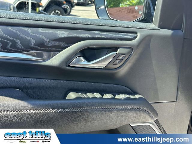 Used 2023 GMC Yukon Denali w/ LPO, Floor Liner Package AWD/4WD image 14