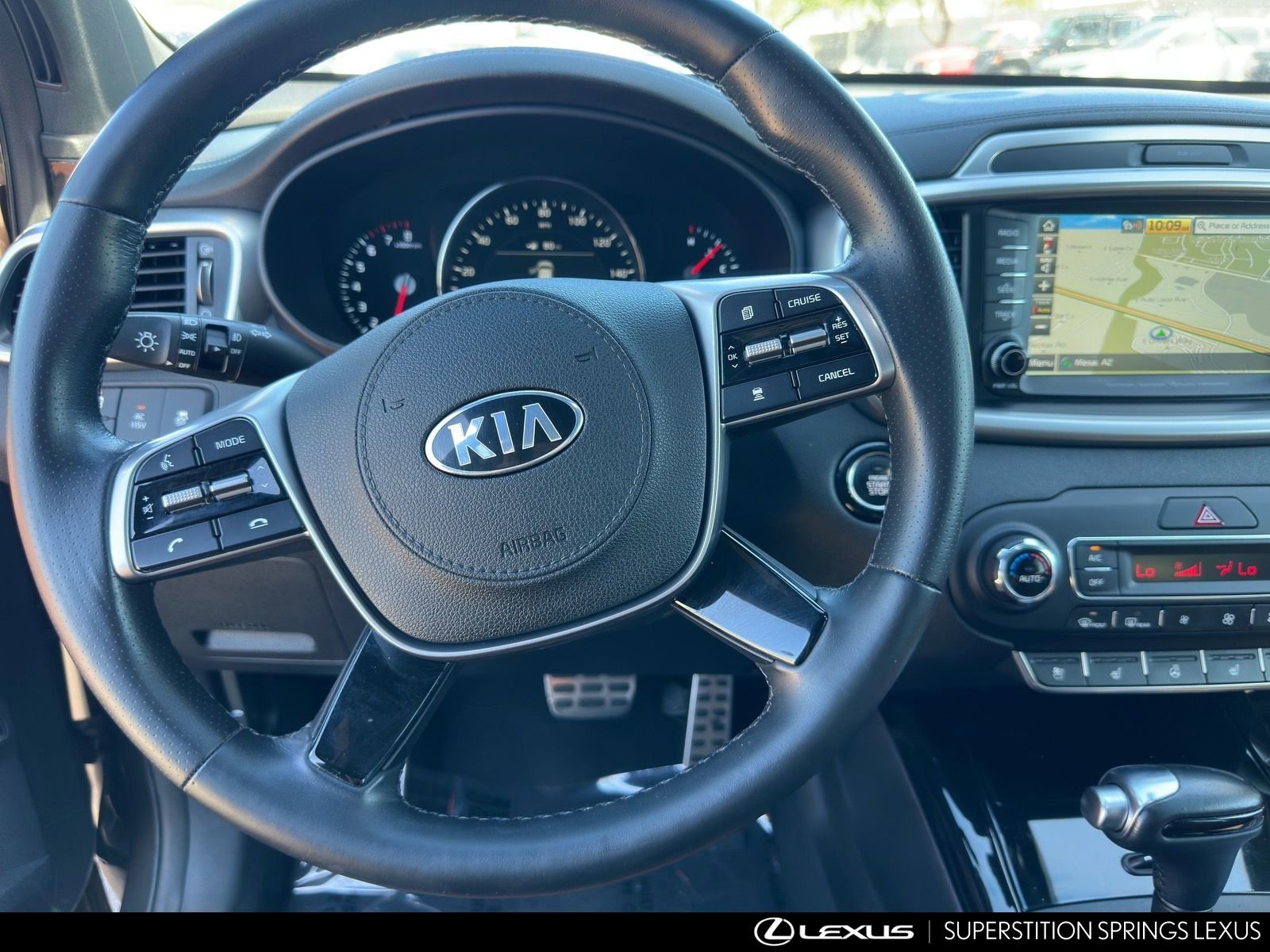 Used 2019 Kia Sorento SX image 12