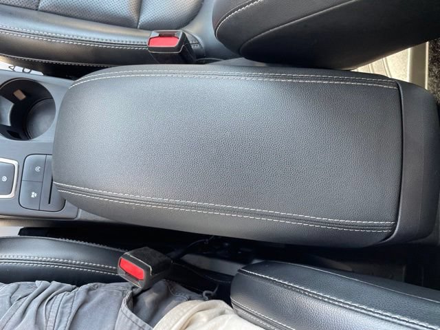 Certified 2020 Ford Escape SEL AWD/4WD image 33