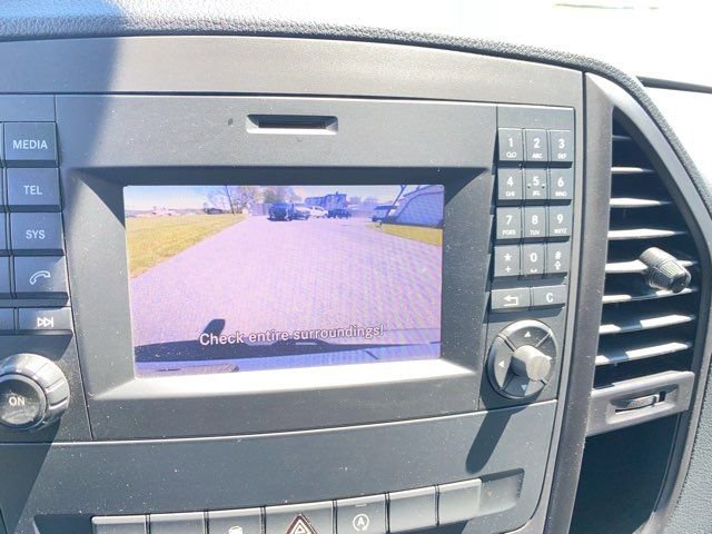 Used 2020 Mercedes-Benz Metris image 12