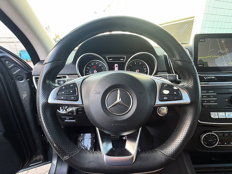 Used 2017 Mercedes-Benz GLE 43 AMG 4MATIC Coupe w/ Premium 3 Package image 7