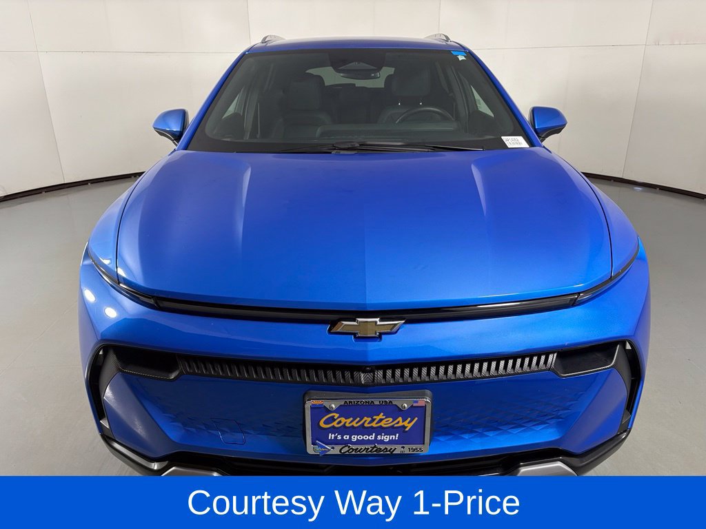 Used 2024 Chevrolet Equinox EV LT AWD/4WD image 4