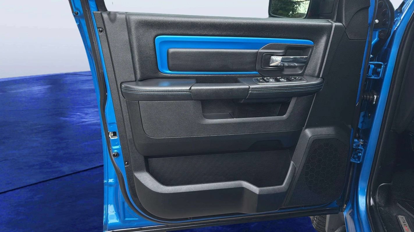 Used 2018 RAM 1500 Sport w/ Hydro Blue Sport Package AWD/4WD image 19